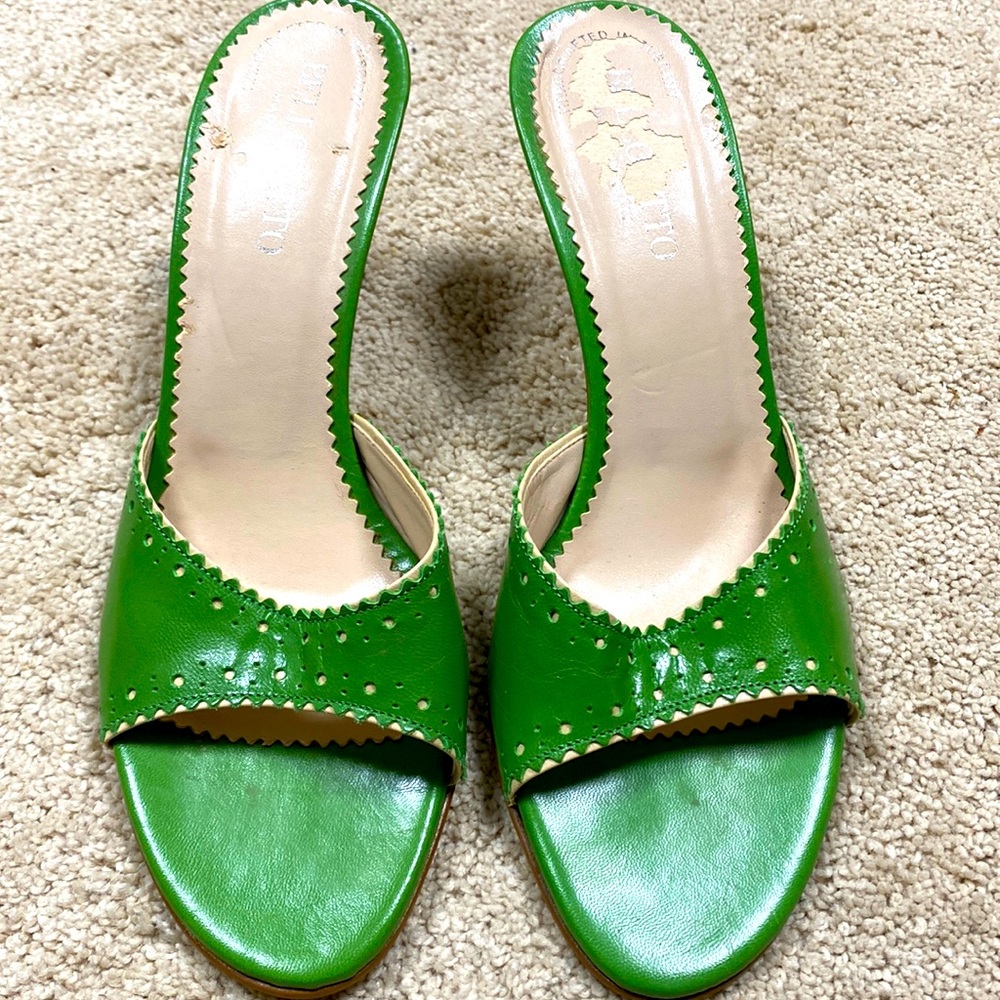 🇮🇹 BELLOFATTO ITALY GREEN PUMPS SIZE 7